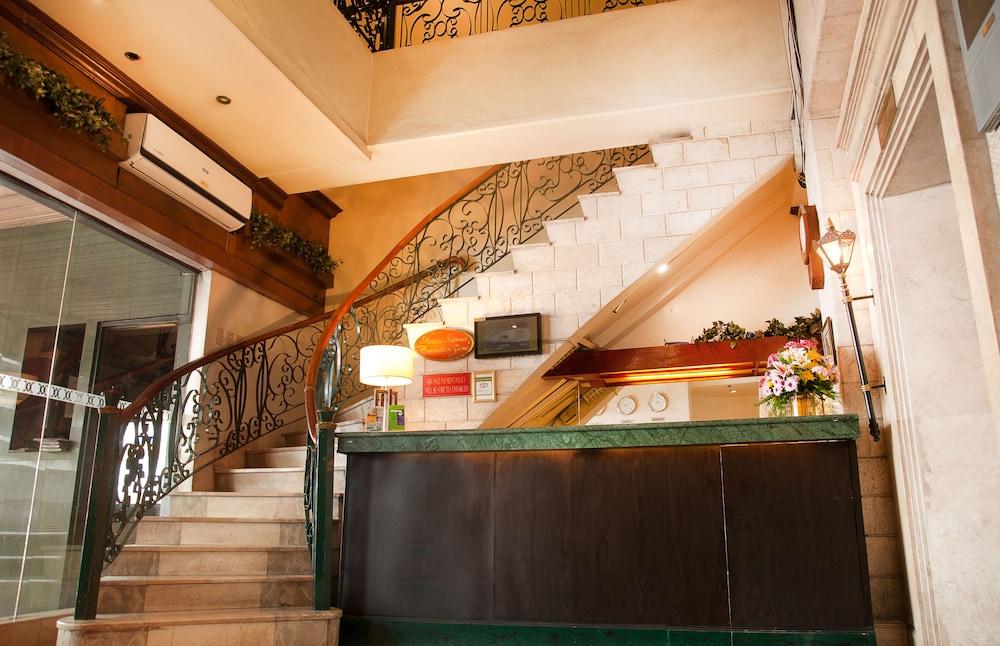 Fernandina 88 Suites Hotel Bandar Quezon Luaran gambar