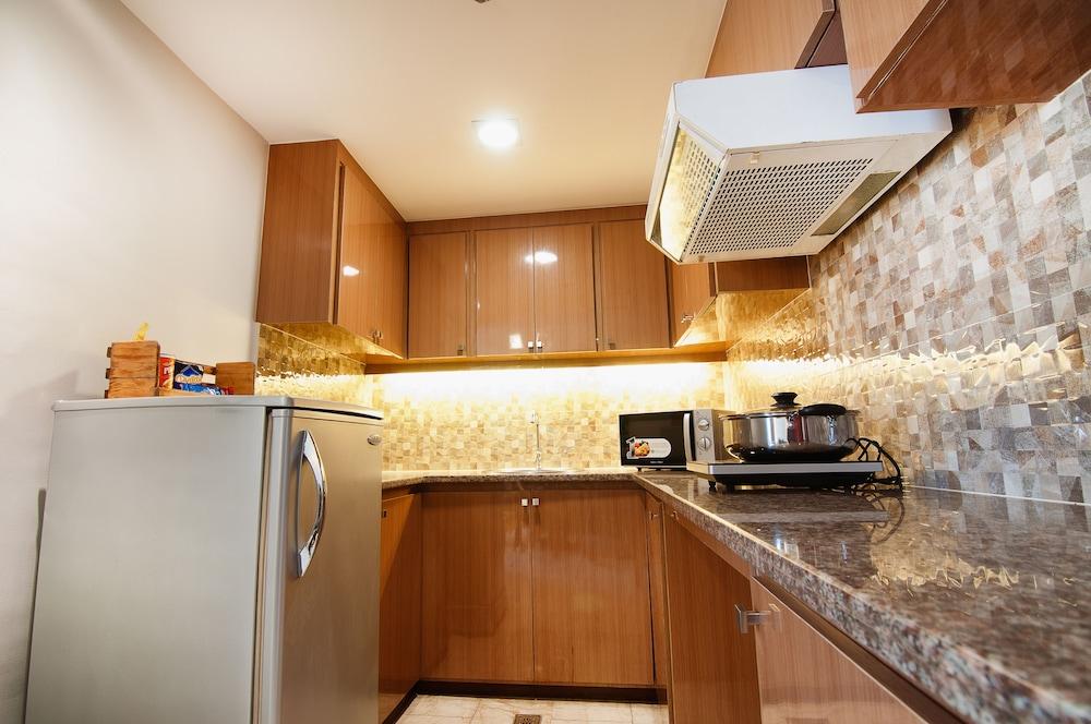 Fernandina 88 Suites Hotel Bandar Quezon Luaran gambar