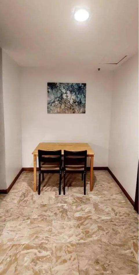 Fernandina 88 Suites Hotel Bandar Quezon Luaran gambar